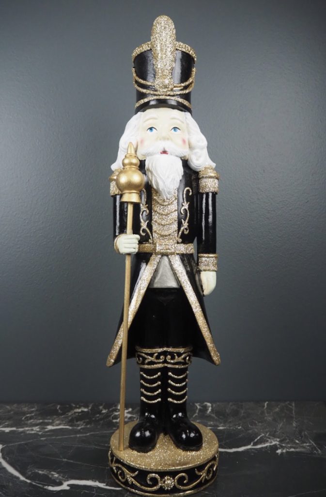 Polyresin soldier black