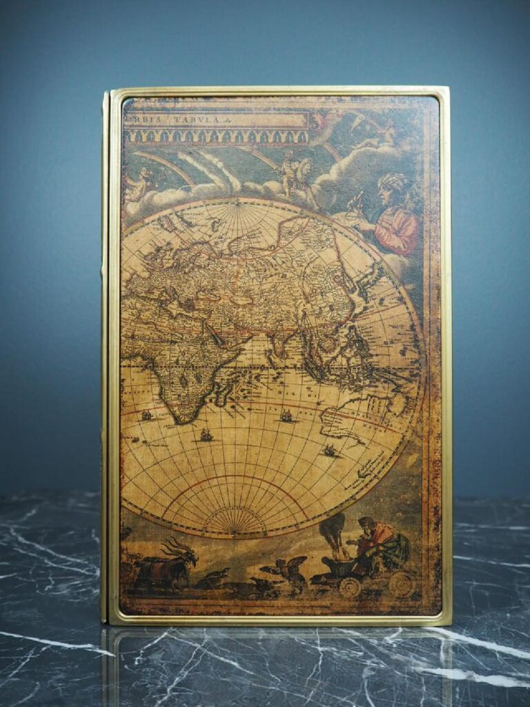 Metal map book box L - Image 4