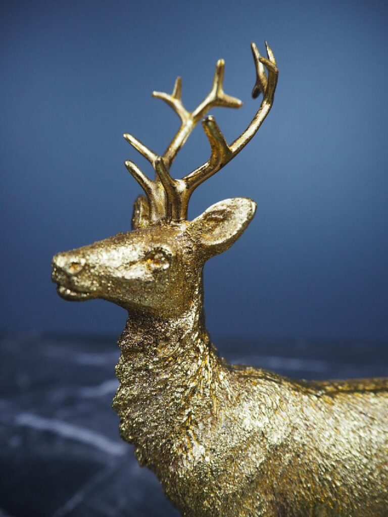 Deer standing - Image 3
