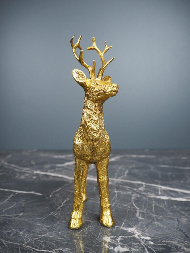 Deer standing - Image 2