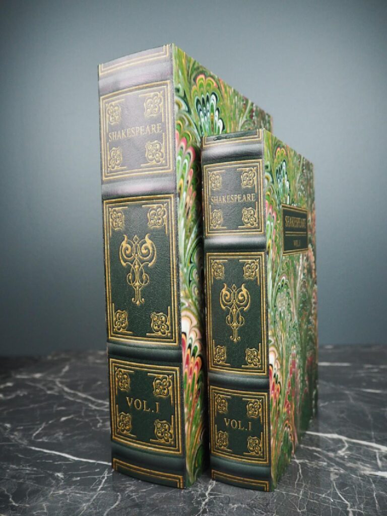 Green silk book box  S/2 - Image 2
