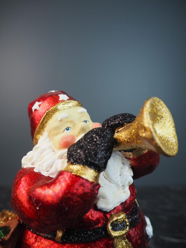 Santa Trumpeter red/gold - Image 4