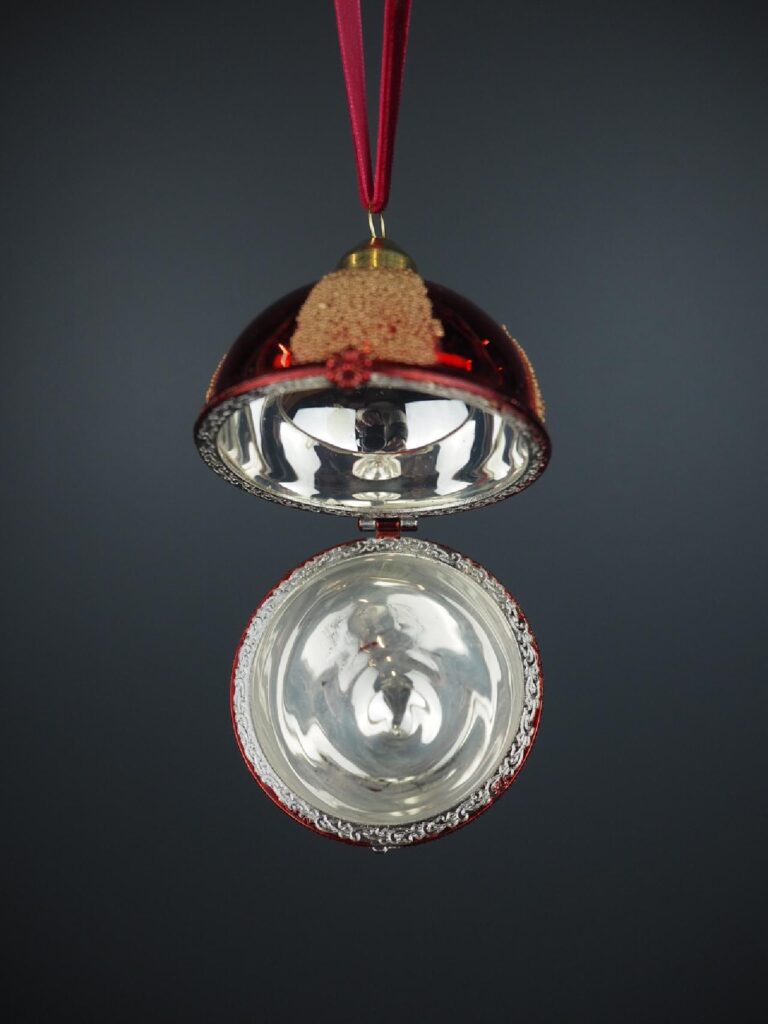 Glass egg box red - Image 2