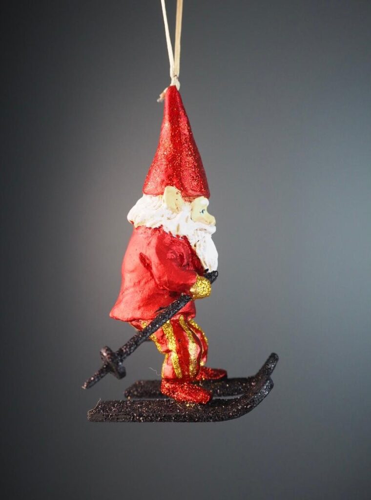 Skating Santa Elf  red/gold - Image 2
