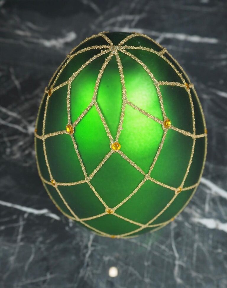Glass egg giant green - Image 3
