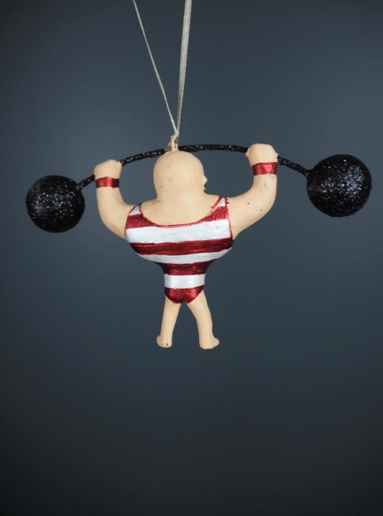 Strong man in PW/red L - Image 2