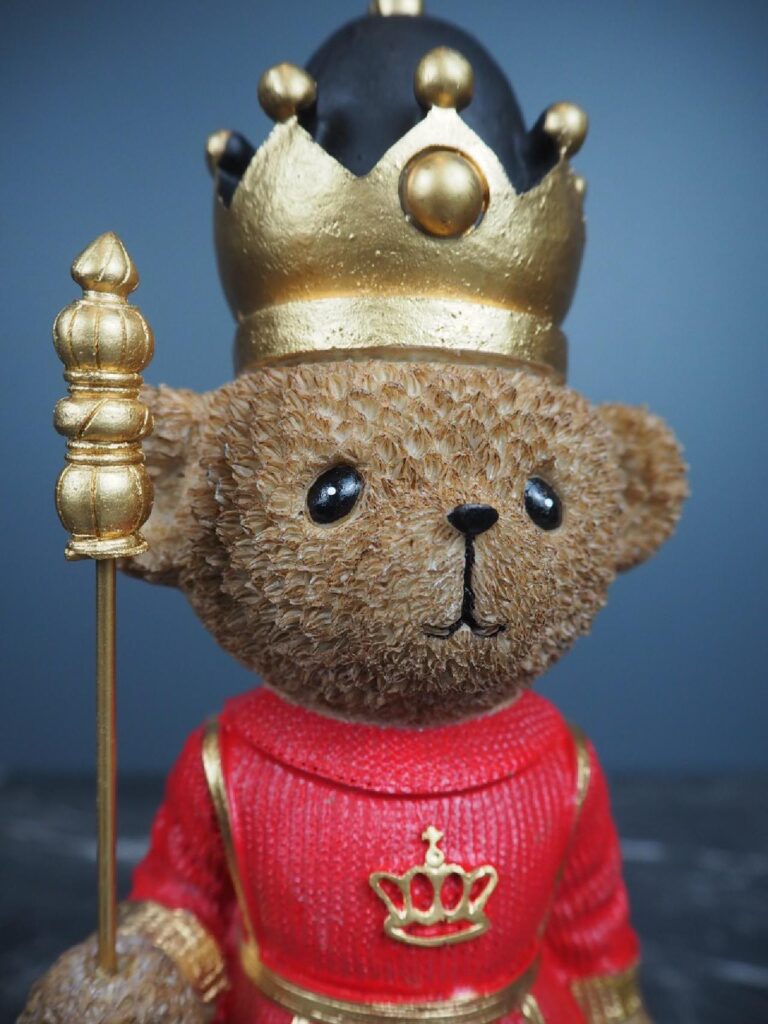 Bear solider red - Image 4