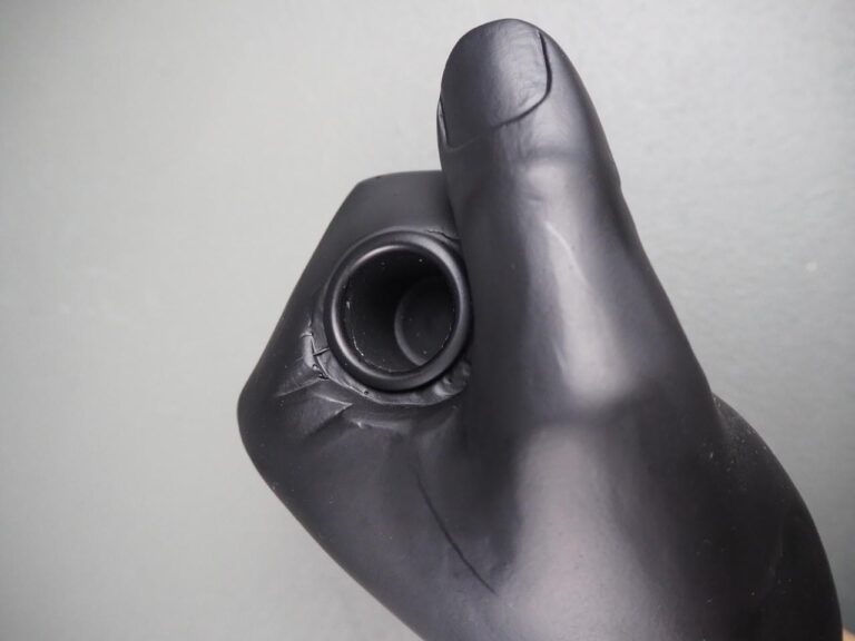 Hand candle holder - Image 3