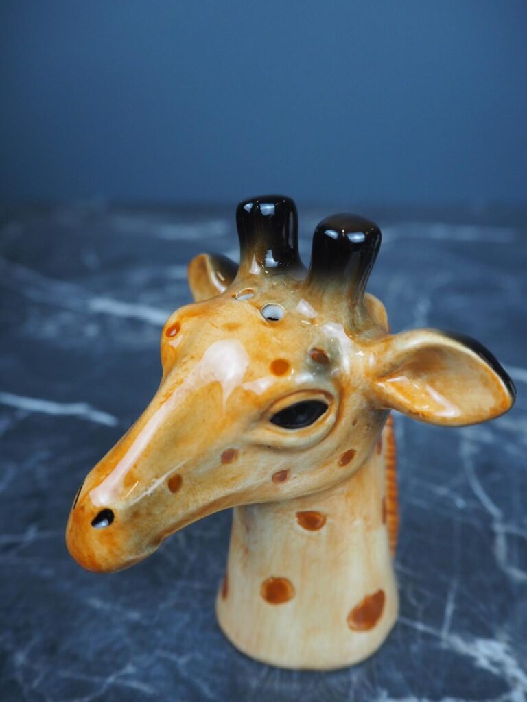 Giraffe salt and pepper - Image 2