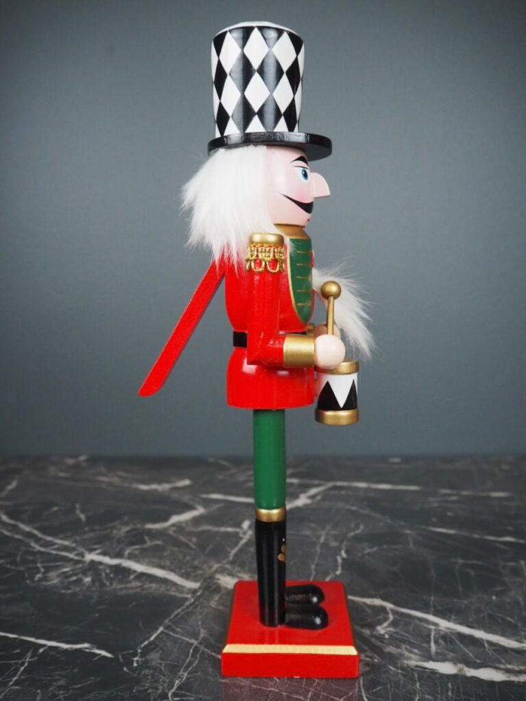 Nutcracker check hat CH - Image 2