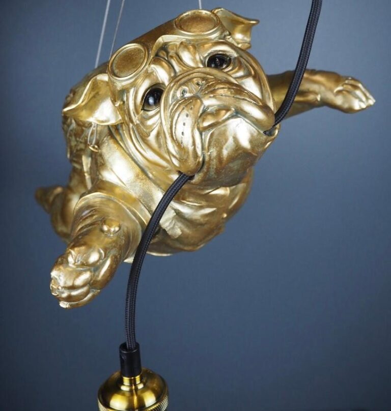Bulldog Light Hang - Image 3