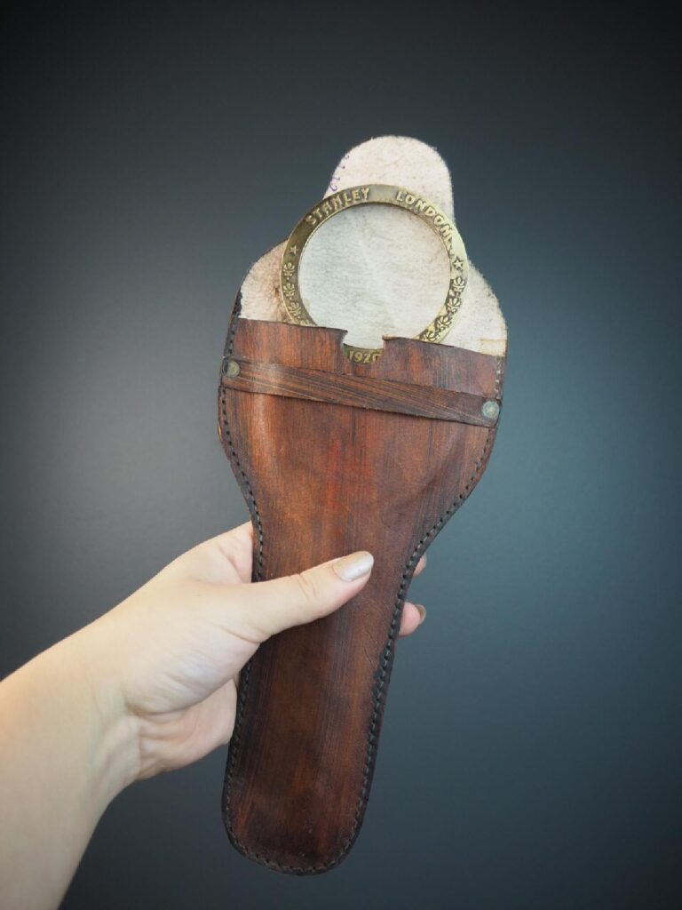 Magnify w/ case - Image 5