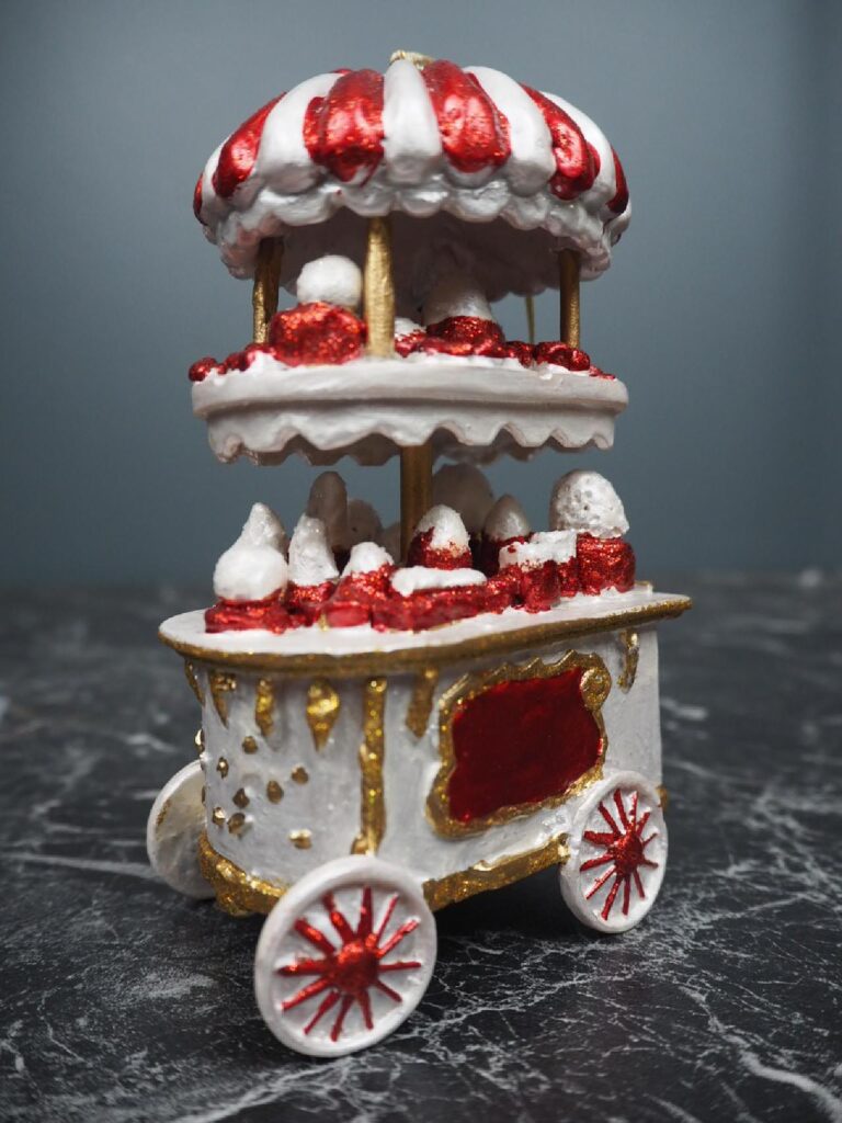Ice cream Cart in red/gold/pw - Image 3