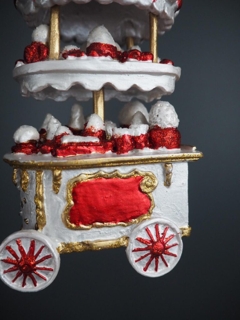 Ice cream Cart in red/gold/pw - Image 2