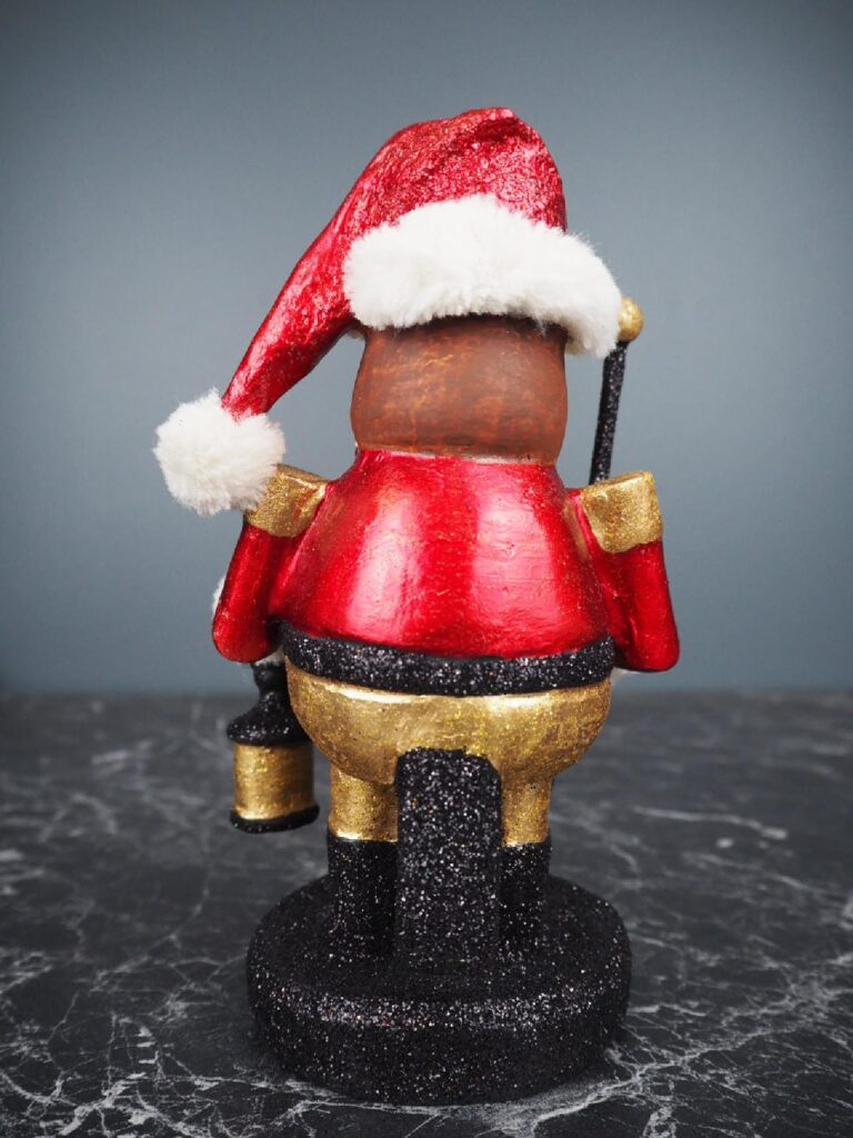 Chubby nutcracker gold/red w/ fur - Image 3