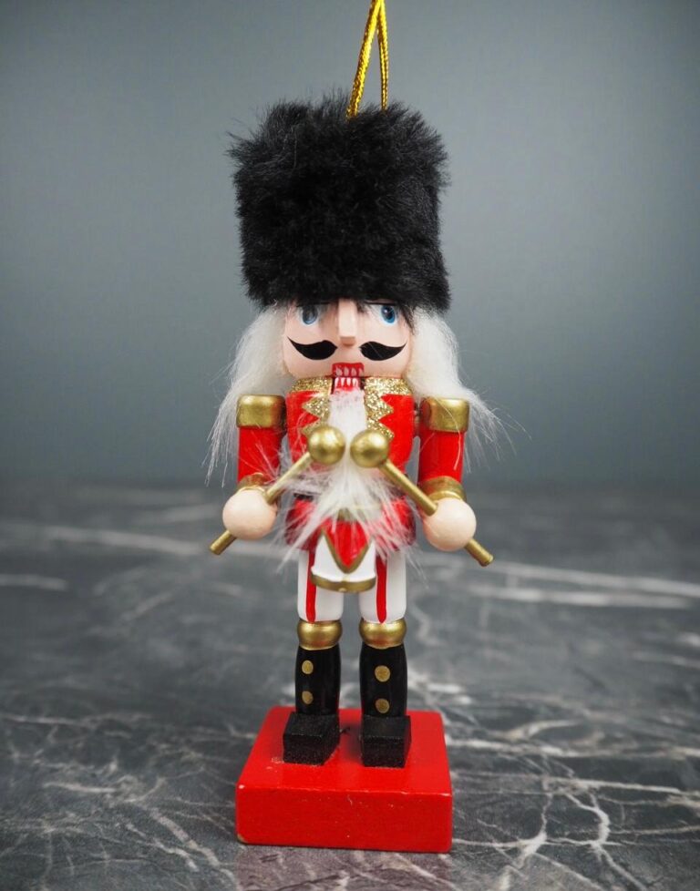 Nutcracker hanging - Image 2