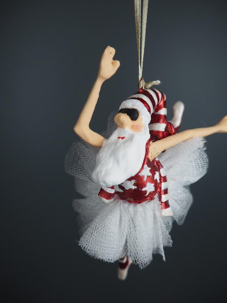 Santa red/white fabskirt - Image 2