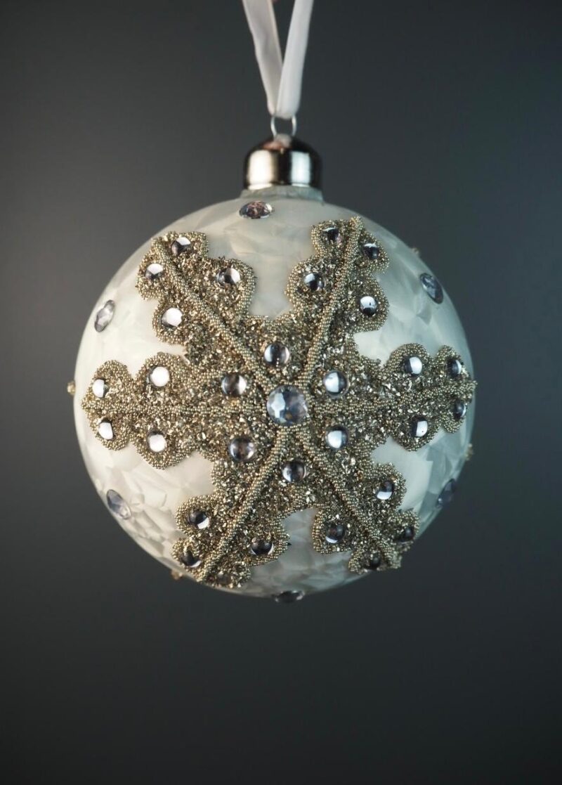 Glass ball 10 cm white
