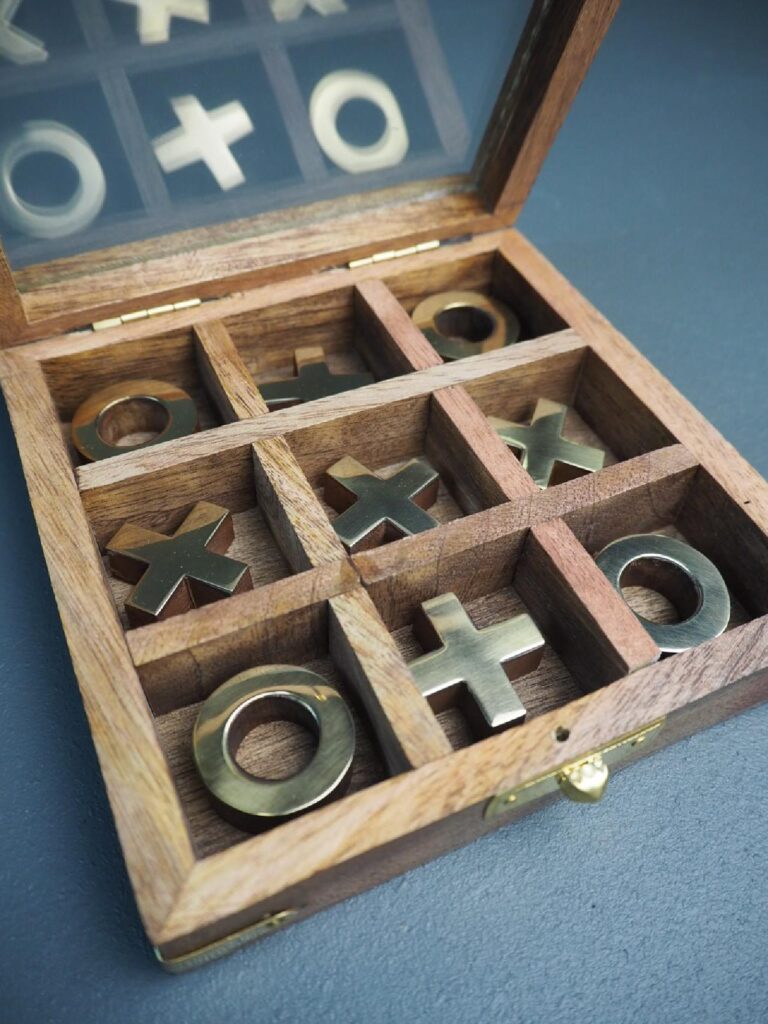 5" Mango wood Tic Tac Toe With Brass Inlay wooden coins - Image 3