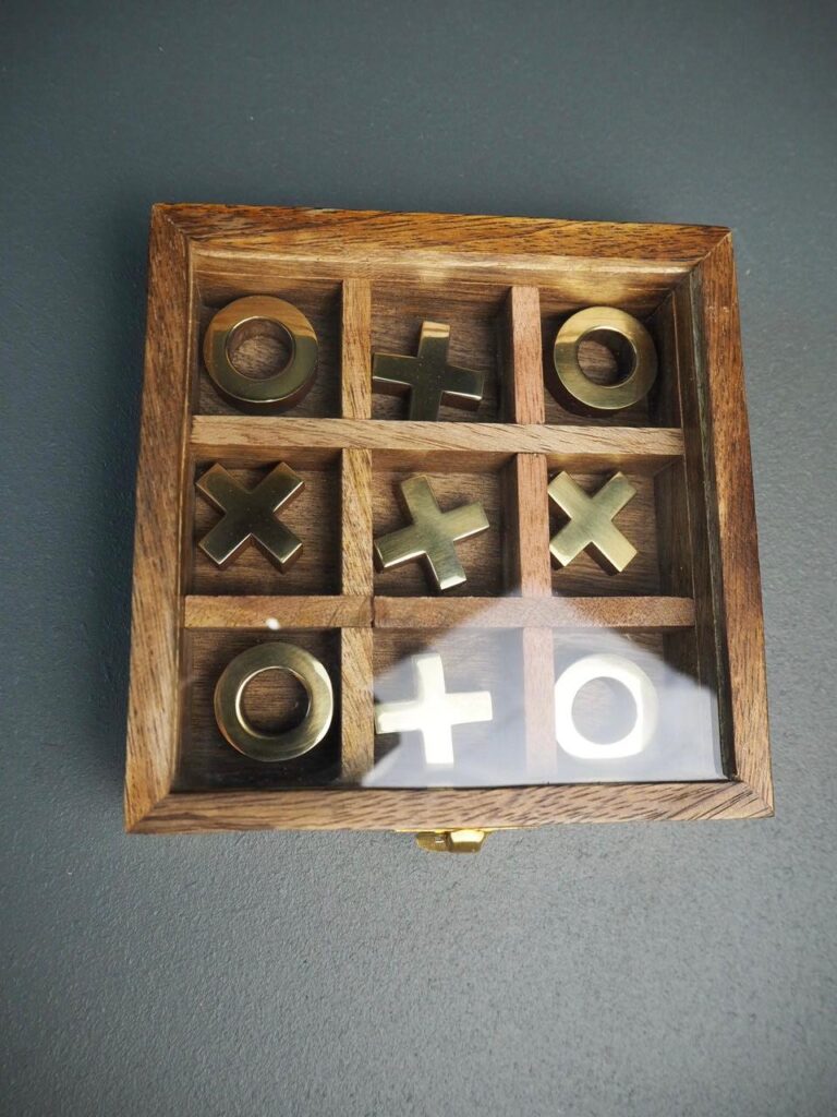 5" Mango wood Tic Tac Toe With Brass Inlay wooden coins - Image 4