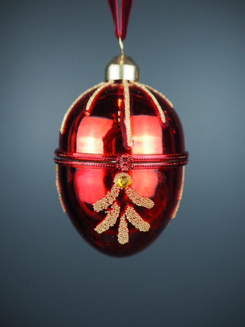 Glass egg box red