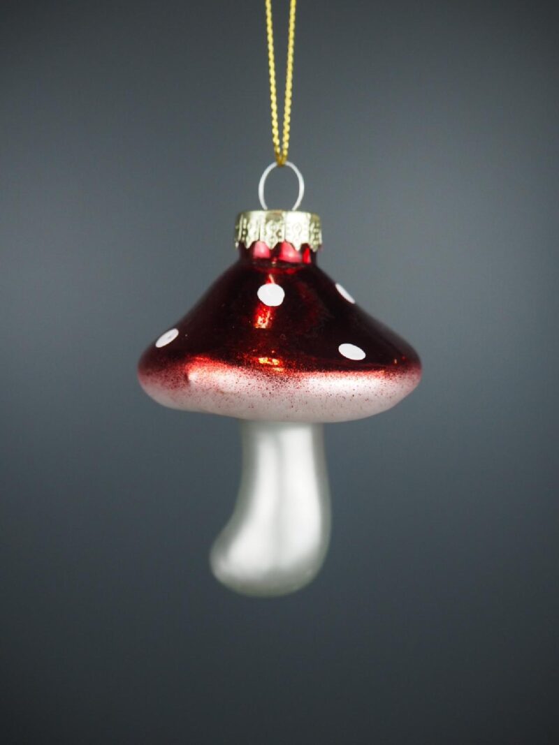 Glass mushroom