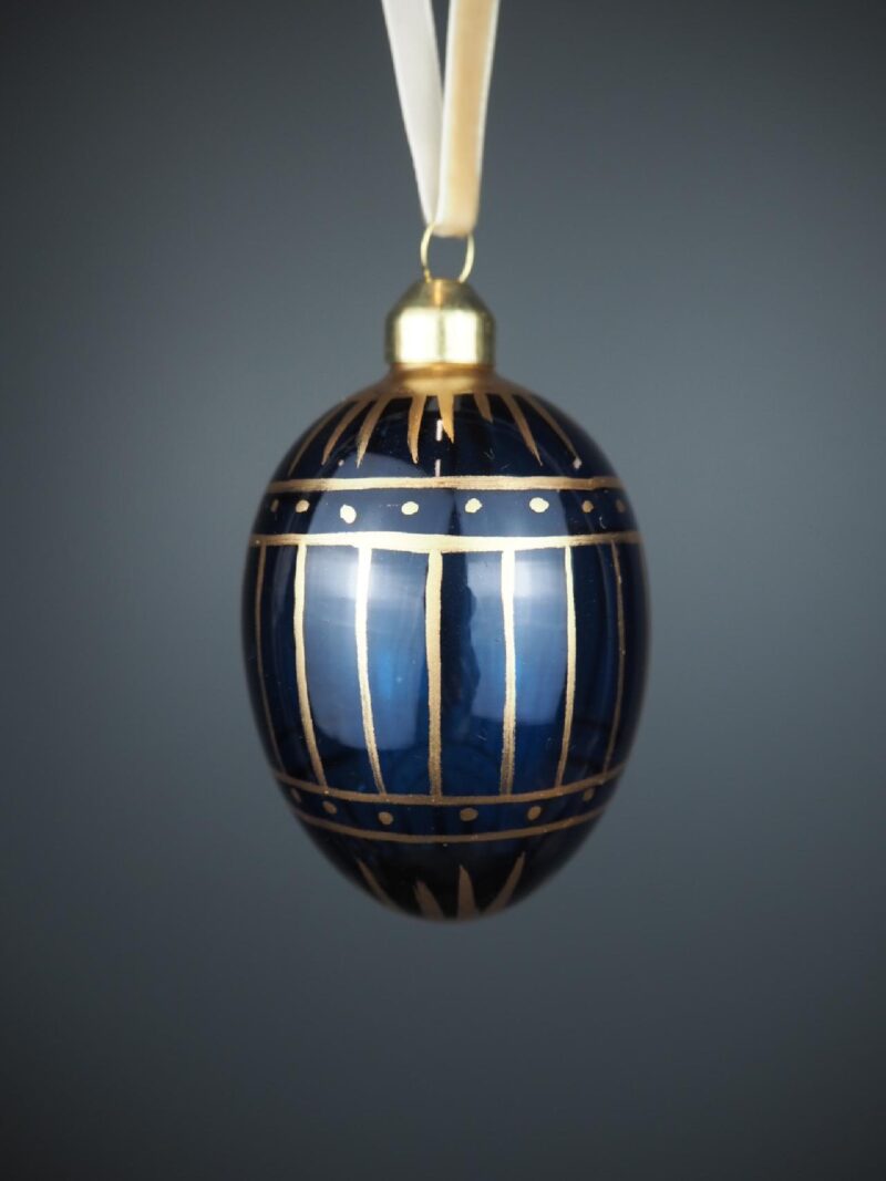 Glass egg blue