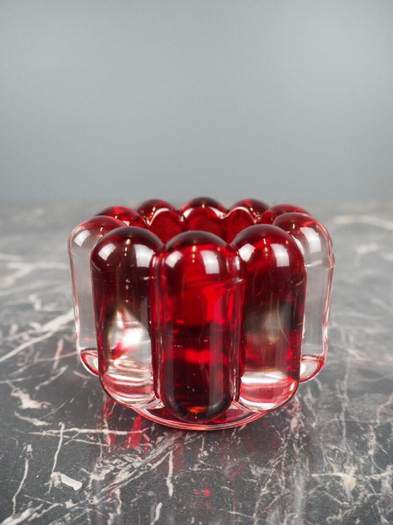 Glass candle holder
