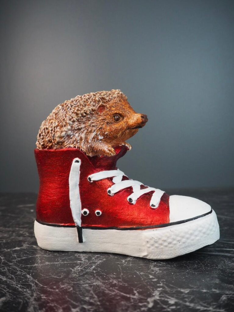 Hedgehog  red sneakers