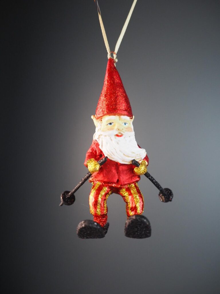 Skating Santa Elf  red/gold