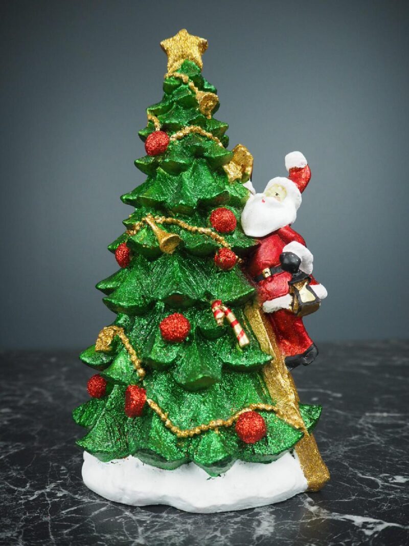 Small Xmas tree w/ climbing santa