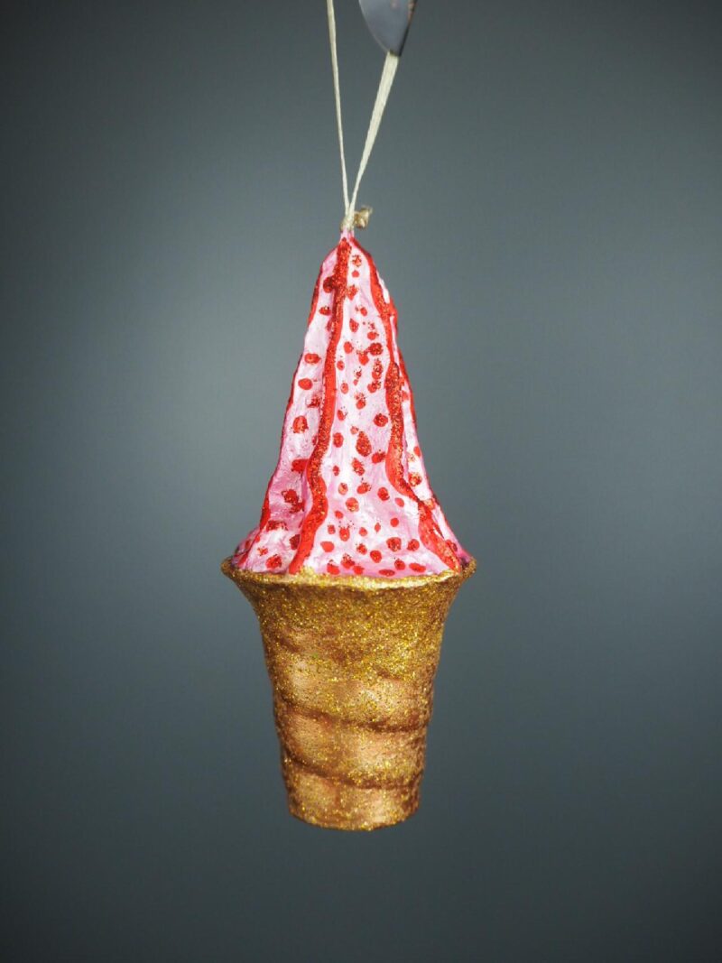 Thin ice cream  pink/gold