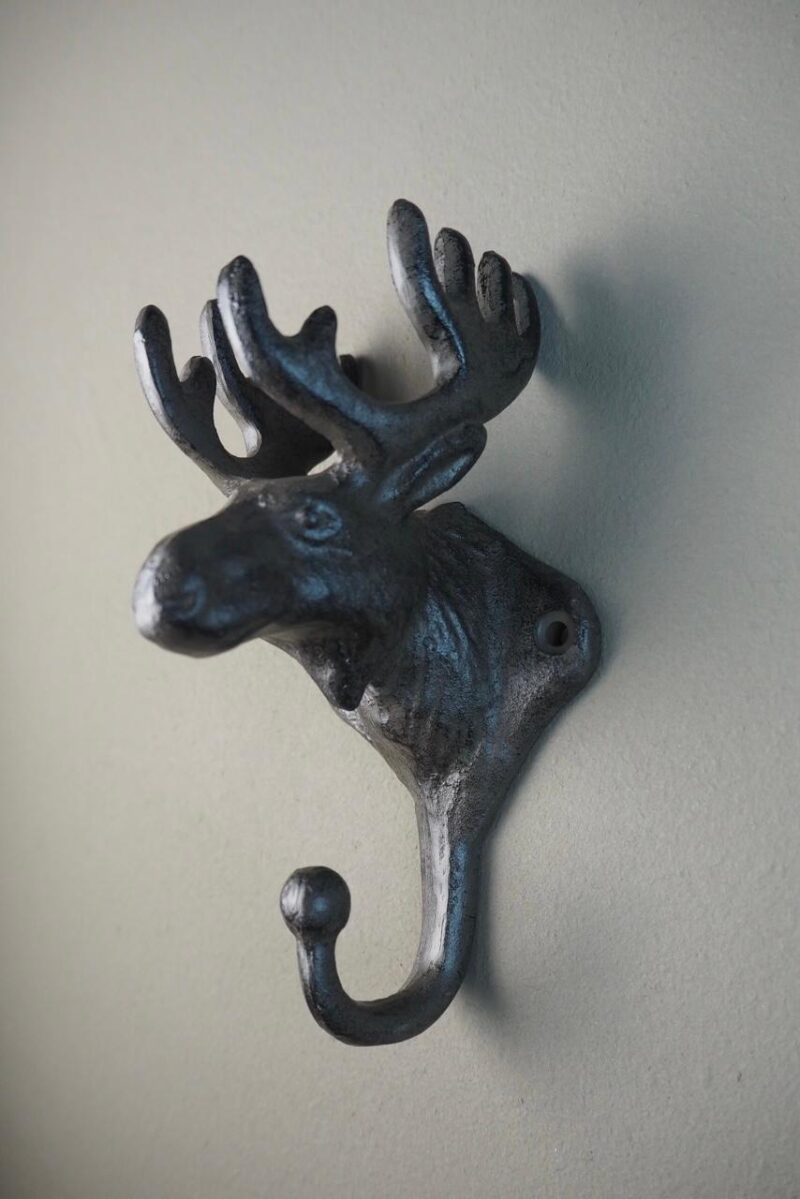Moose hook