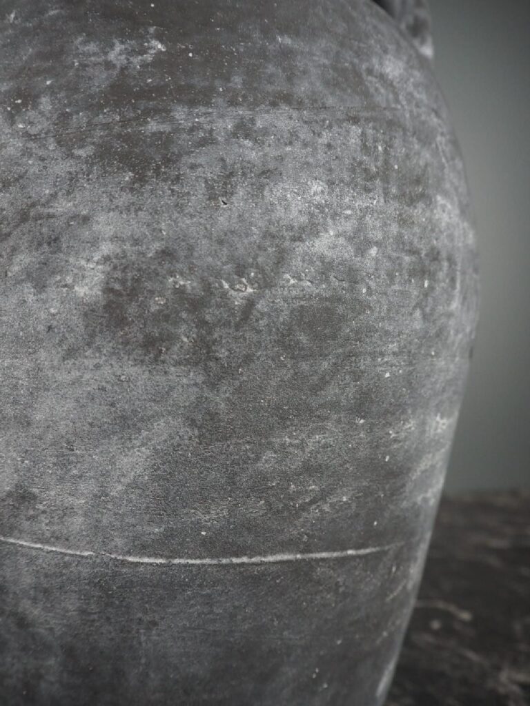 Black vase alikabok w cap - Image 4