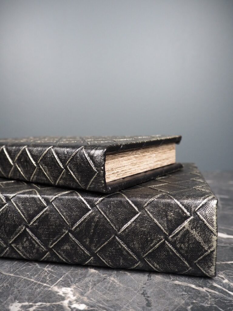 Book box black S/2 - Image 3