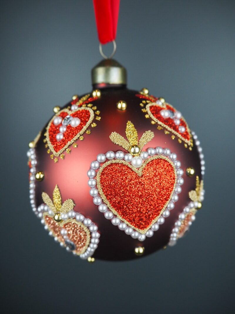 Glass ball w hearts