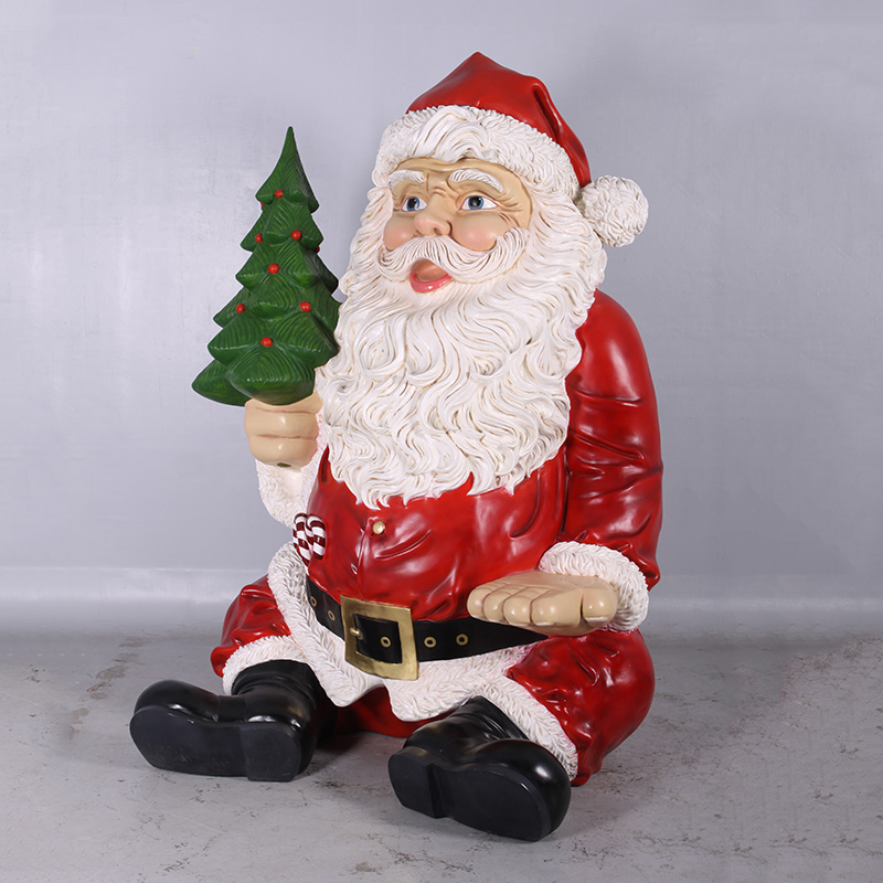 Giant Sitting Santa Claus Statue