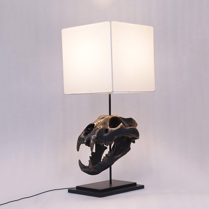 Lion Skull Table Lumiere ImperialBronze