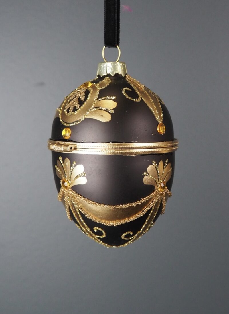 Egg box black