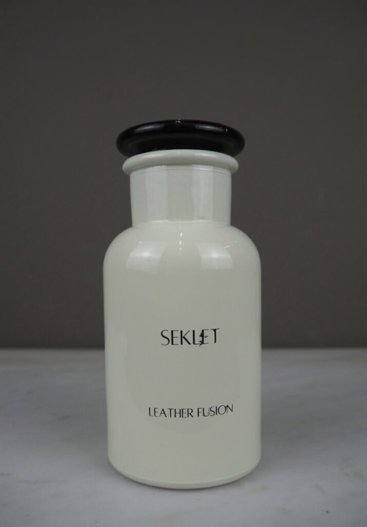 Apothecary SEKLET leather fusion