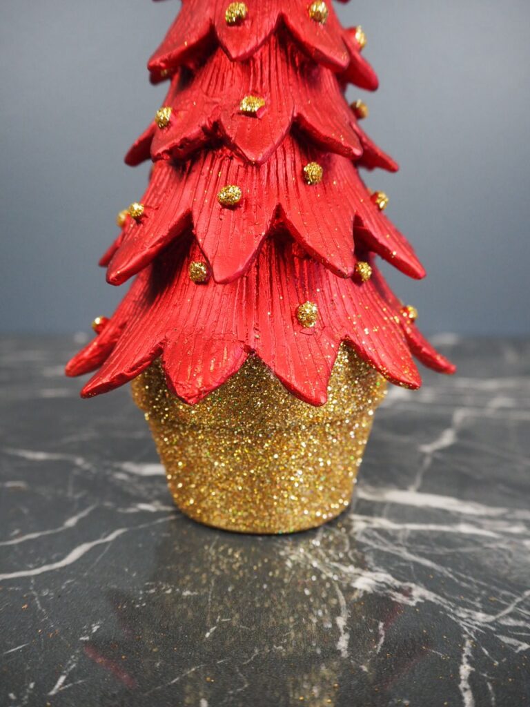 Spiky Christmas tree small red - Image 3