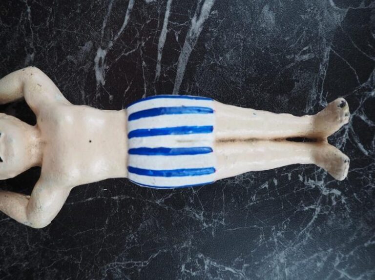 Man to dive Bottle Opener blue - Image 3