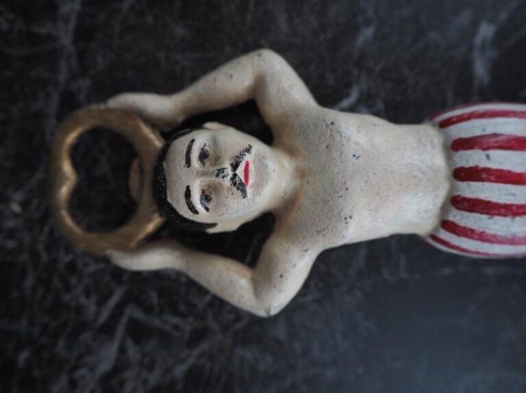 Man to dive Bottle Opener - Image 2