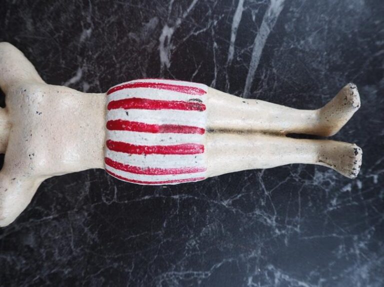 Man to dive Bottle Opener - Image 3
