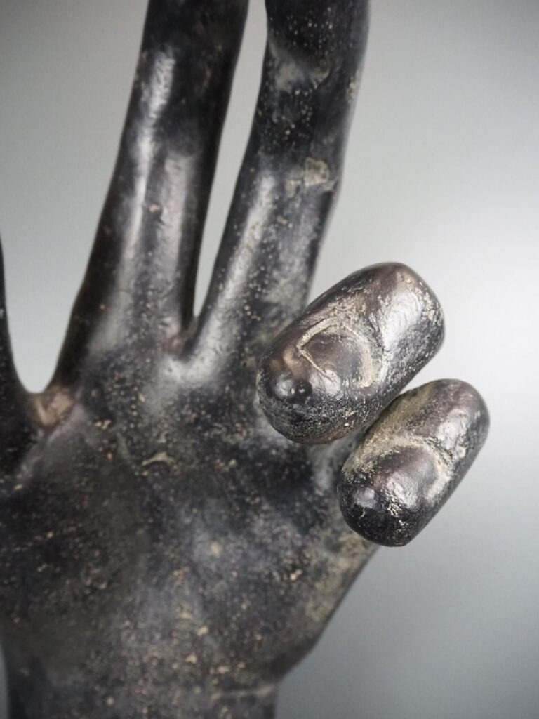 Hand Statue AgedBlkStone - Image 2