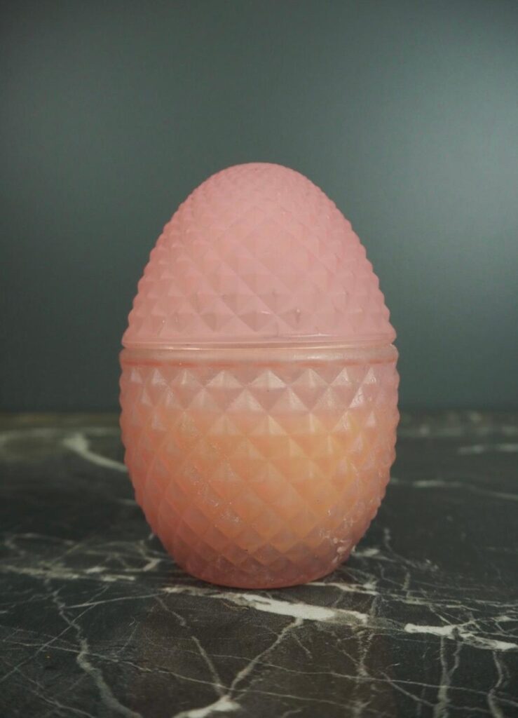 Egg candle pink