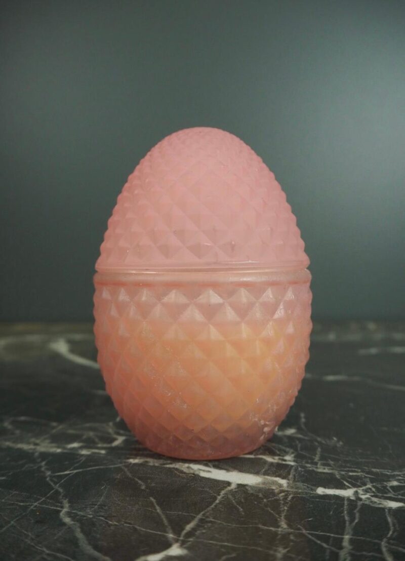 Egg candle pink