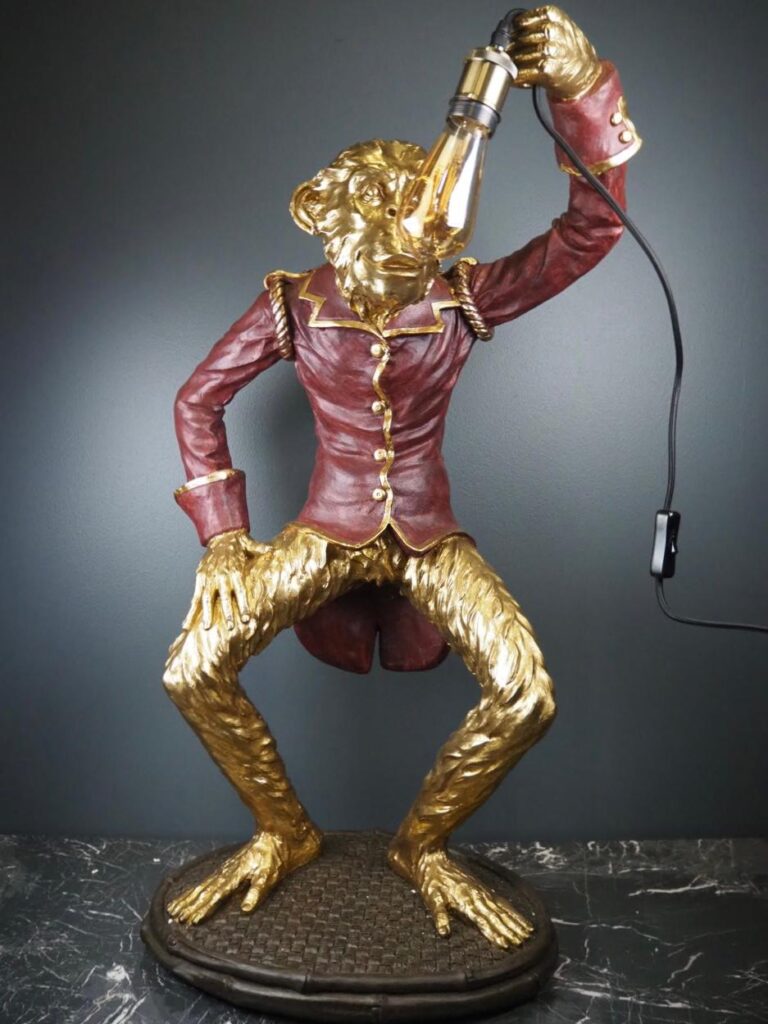Edgar the lamp