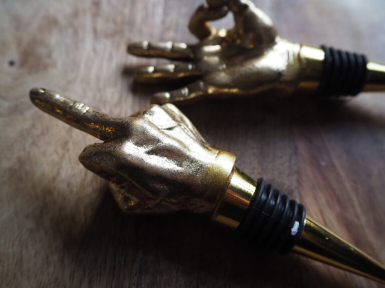 Middle finger Bottle Stopper - Image 2