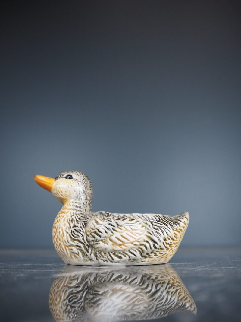 Dorothy duck egg cup